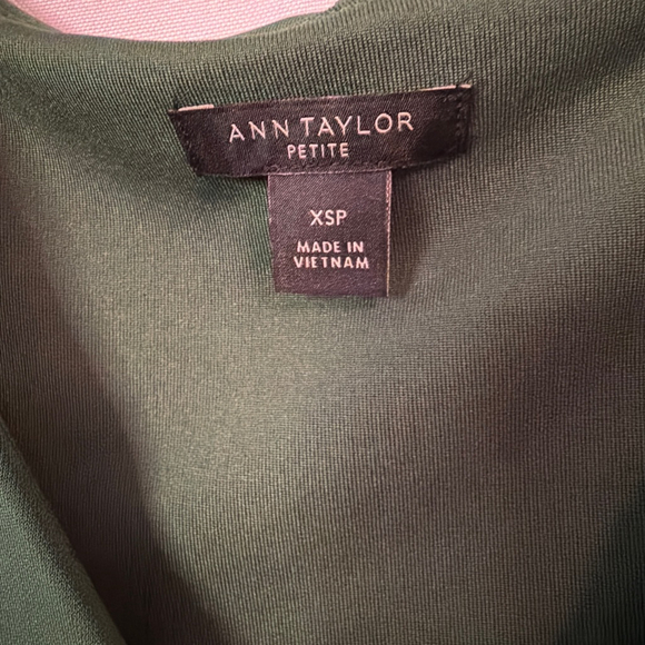 Ann Taylor XS Petite Green Sleeveless Knot Front Classic Cocktail Party Dress - Picture 2 of 5